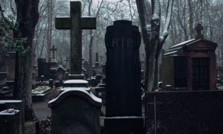 Żałoba – czym jest i jak ją przeżywamy